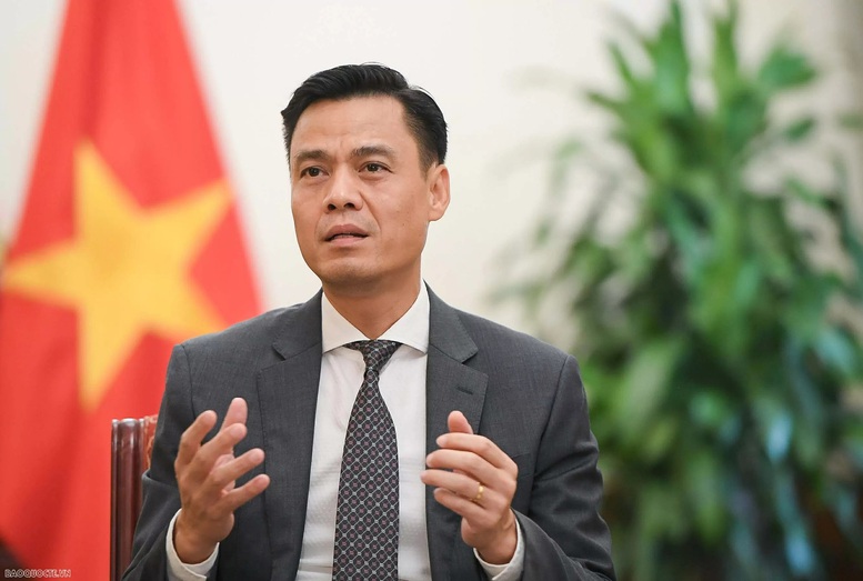 Ba thập kỷ Việt Nam trong ASEAN: Từ nhịp chèo đầu tiên đến tầm vóc mới- Ảnh 1. Ba thập kỷ Việt Nam trong ASEAN: Từ nhịp chèo đầu tiên đến tầm vóc mới- Ảnh 1.
